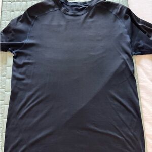 Lululemonn metal vent navy